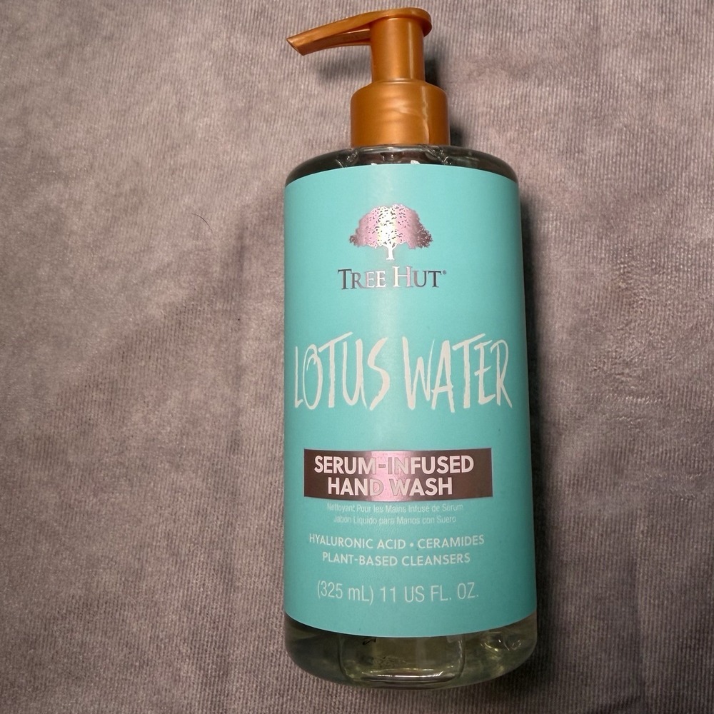 TREE HUT Lotus Water Serum-Infused Hand Wash 11 fl oz/325 mL